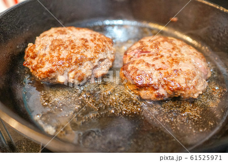 ハンバーグ ハンバーグ 61525971