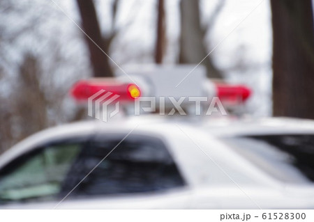 交通イメージ　パトカー　ぼかし 61528300