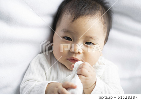 baby boy 6 month in bedroom 61528387