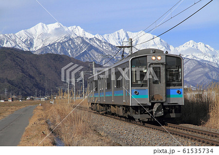 大糸線 北アルプス山麓の冬 大糸線 北アルプス山麓の冬 61535734