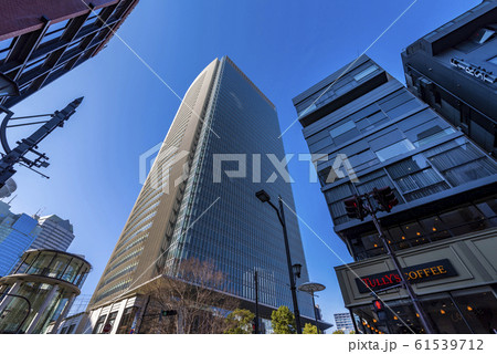 東京 赤坂駅前の風景 61539712