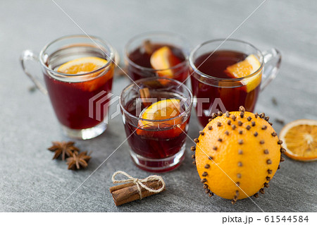 glasses of mulled wine with orange and cinnamon 61544584