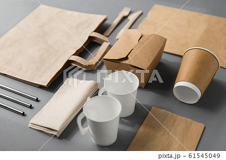 disposable paper takeaway food packing stuff 61545049