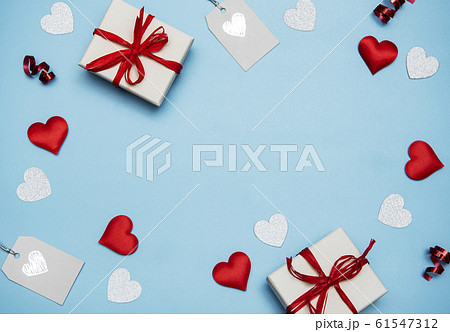 Valentine's Day background. 61547312