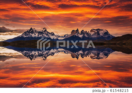 Majestic mountain landscape. National Park Torres del Paine, Chile. 61548215