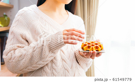 ワッフル　妊婦　16:9 61549779