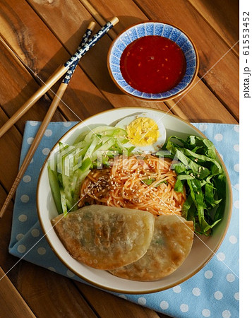 餃子 アジア 韓国 61553452