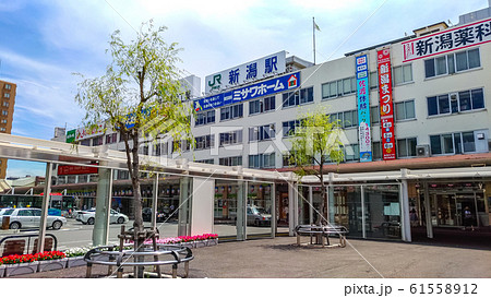 新潟駅万代口 61558912