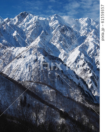 Hakuba47ウィンタースポーツパークから五竜岳遠望の写真素材