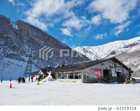 Hakuba47ウィンタースポーツパークのベースゴンドラステーション Hakuba47ウィンタースポーツパークのベースゴンドラステーション 61559358