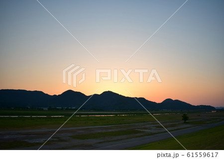 夕焼け 61559617