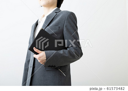 ビジネスウーマン ビジネスウーマン 61573482