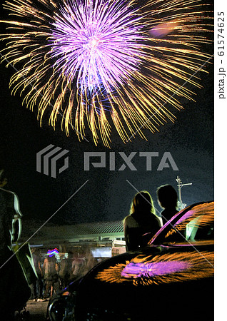 花火大会のイラスト素材