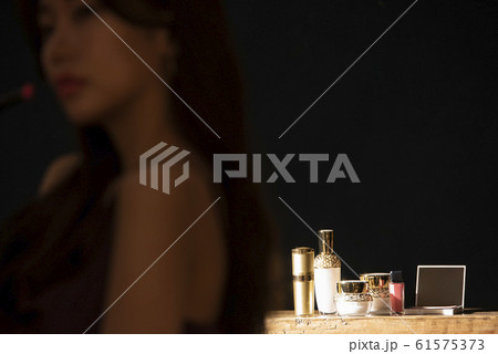 化粧品ハイライト 61575373