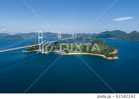 馬島と来島海峡（しまなみ海道）　空撮 61582242