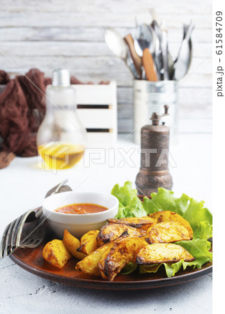 fried potato 61584709