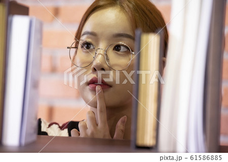 人物 ポートレート 韓国人 61586885