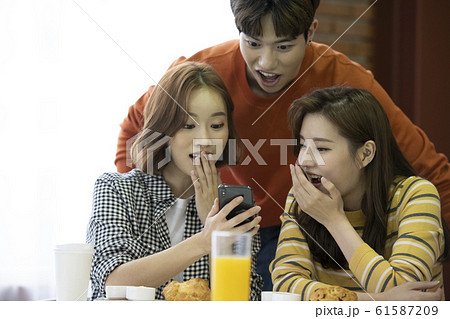三人 3人 男 61587209