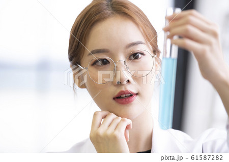 女性 女 女の子 61587282