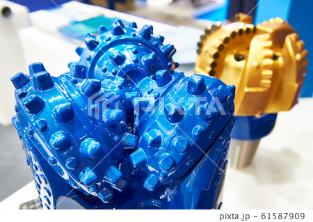 Blue drilling head for oil production 61587909