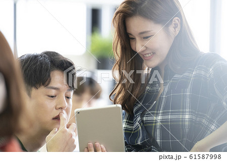 女性 女 女の子 61587998
