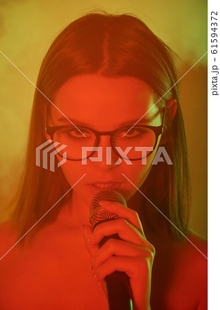 Sexy girl singing song Sexy girl singing song 61594372