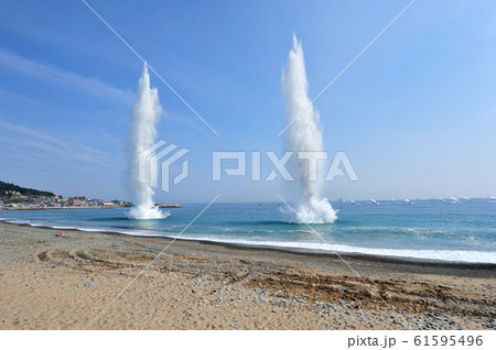 水柱 爆破 水中 61595496