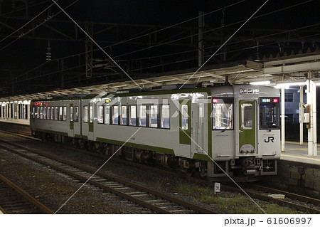 黒磯駅に停車中の東北本線キハ110(黒磯⇔新白河) 黒磯駅に停車中の東北本線キハ110(黒磯⇔新白河) 61606997