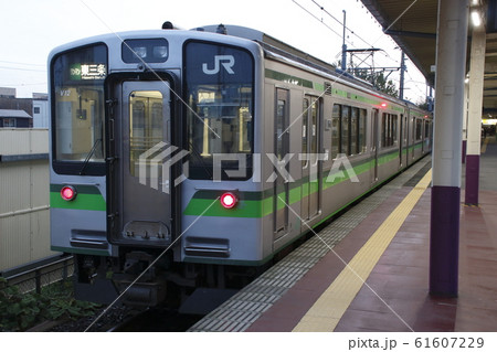 弥彦線E127系（東三条駅） 61607229