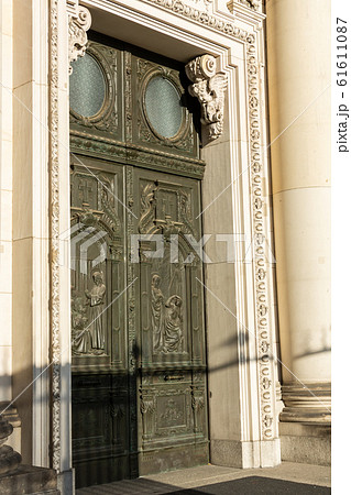 Beautiful doors of the Berliner Dom in Berlin 61611087