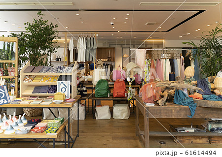 無人セレクトショップイメージ 無人セレクトショップイメージ 61614494