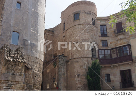 スペイン バルセロナ セウ広場周辺の街並み 61618320