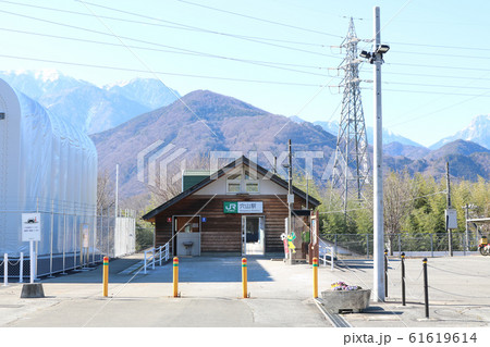■ 穴山駅 ■ 穴山氏発祥の地 ■ 武田家家臣 ■ 桜満開 ■ 山梨県 韮崎市 穴山 ■ 穴山駅 ■ 穴山氏発祥の地 ■ 武田家家臣 ■ 桜満開 ■ 山梨県 韮崎市 穴山 61619614
