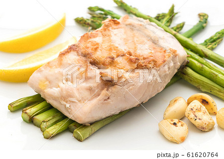 grilled snapper fish steak with vegetable grilled snapper fish steak with vegetable 61620764