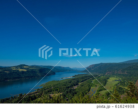 コロンビア川 (アメリカ オレゴン州) コロンビア川 (アメリカ オレゴン州) 61624938