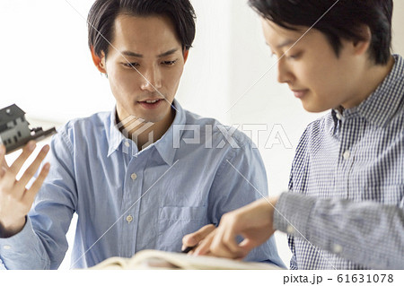 就職活動が始まる前に一級建築士試験に合格し設計事務所の新卒採用を狙う大学院性 就職活動が始まる前に一級建築士試験に合格し設計事務所の新卒採用を狙う大学院性 61631078