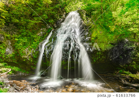 若桜町広留野高原から、秘境「三条の滝」へ！（鳥取県八頭郡若桜町）※作品コメント欄に撮影位置 61633766