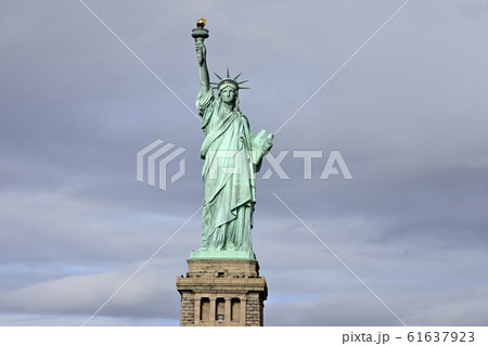 ニューヨーク 自由の女神像 の写真素材