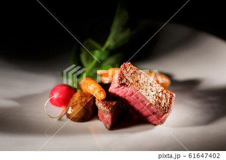 ヒレ肉 ステーキ ヒレ肉 ステーキ 61647402