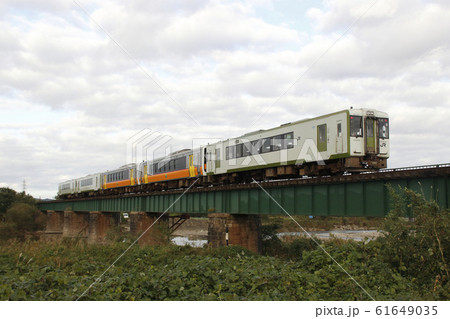 磐越西線キハ110+キハE120 磐越西線キハ110+キハE120 61649035