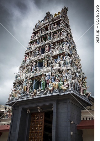 Sri Mariamman Temple Hindu temple in downtown Singapore Sri Mariamman Temple Hindu temple in downtown Singapore 61665595