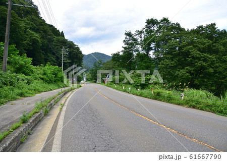 大糸線沿線と姫川と国道148号線の風景 61667790
