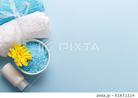 Spa and wellness setting 61671314