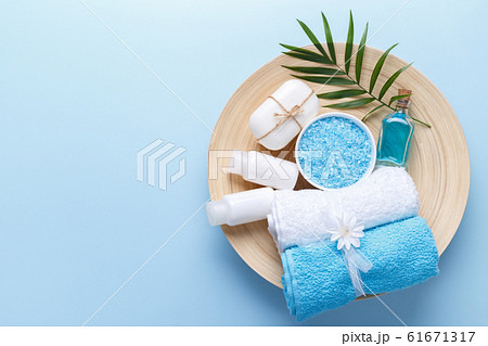 Spa and wellness setting 61671317