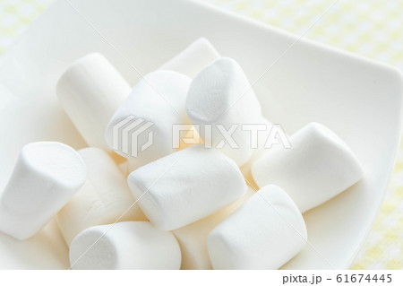 白いマシュマロの写真素材