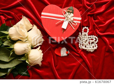 Day all lovers - Valentine's Day 61678067