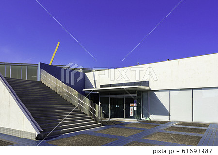 中津市立図書館 小幡記念図書館 大分県中津市 中津市立図書館 小幡記念図書館 大分県中津市 61693987