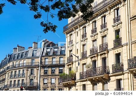 パリの風景 paris-cityscape-with-eiffel-