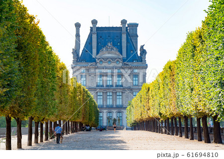 チュイルリー庭園　パリ 61694810