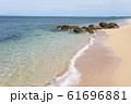 沖縄の美しい海岸 61696881